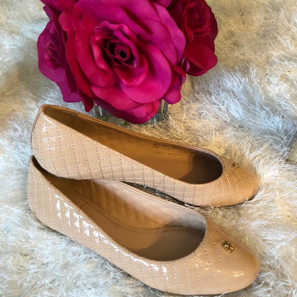 Tory Burch Shoes - NWOT🍒TORY BURCH FLATS🍒
